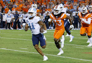 Josh Downs looks to make a quick rapport with quarterback Sam Howell this year.